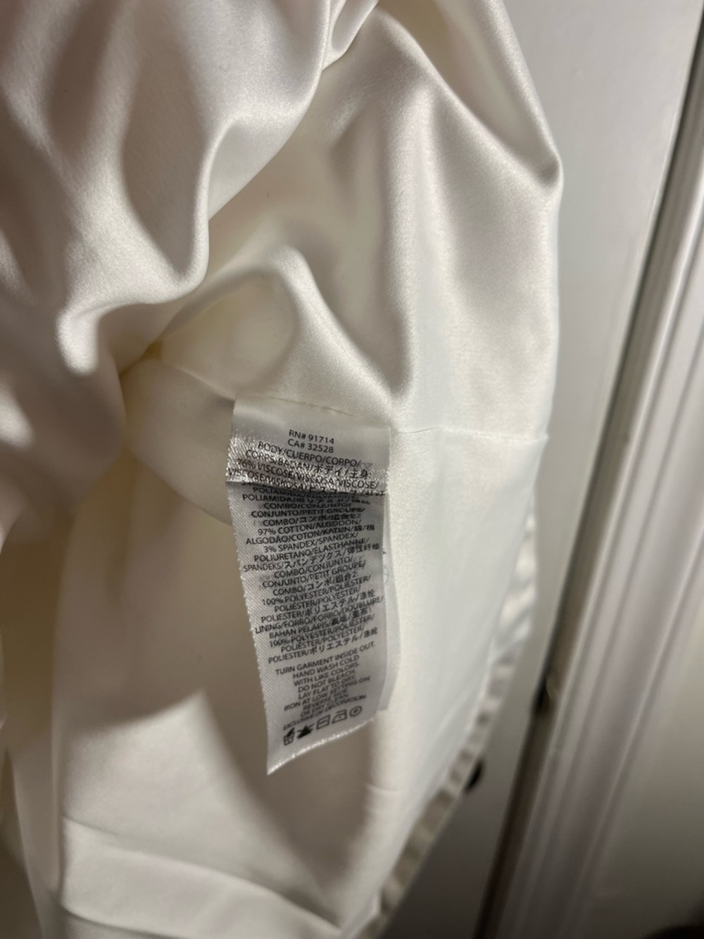 Armani Exchange Cream Textured Sleeveless Dress - Picture 4 of 13
